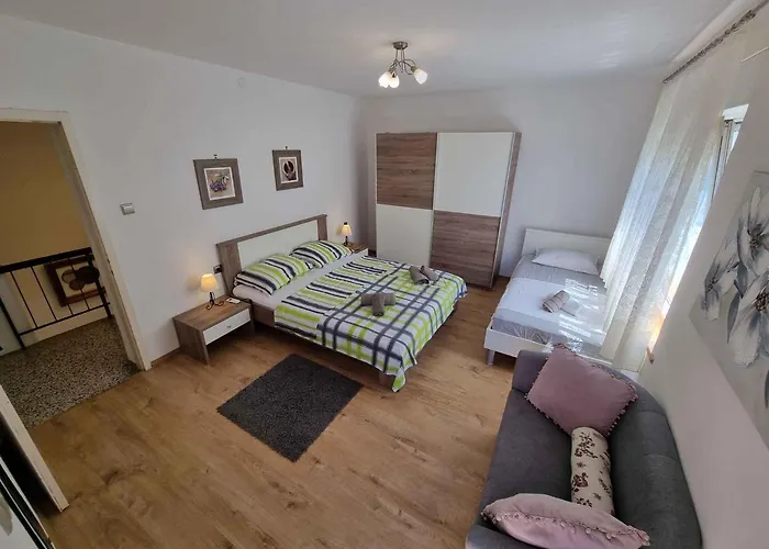 In 5155 Apartment Crikvenica