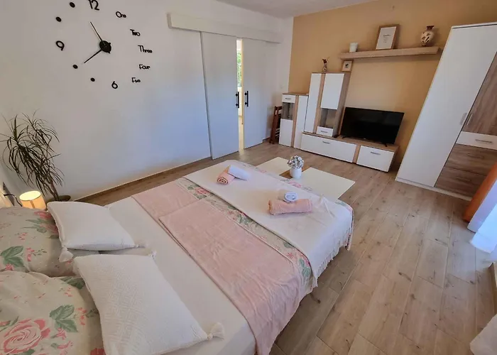 In 5155 Crikvenica