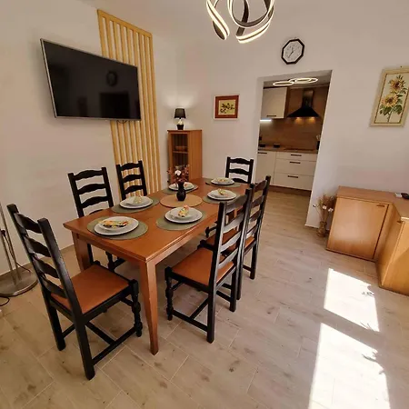 In 5155 * Crikvenica