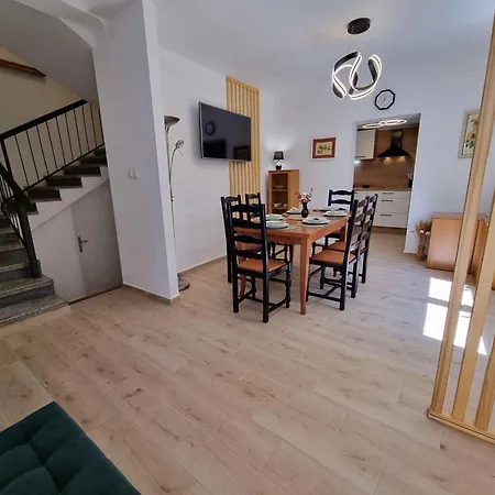 In 5155 Apartment Crikvenica