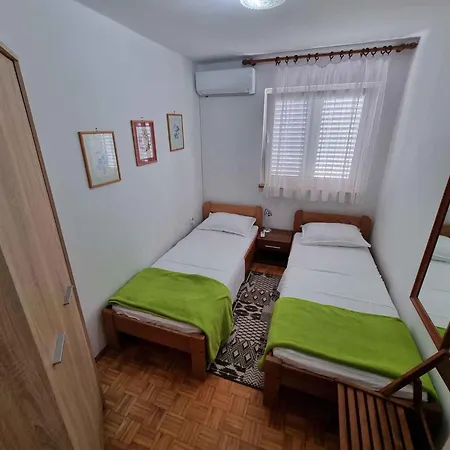 In 5155 Apartment Crikvenica