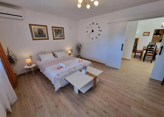 In 5155 Διαμέρισμα Crikvenica