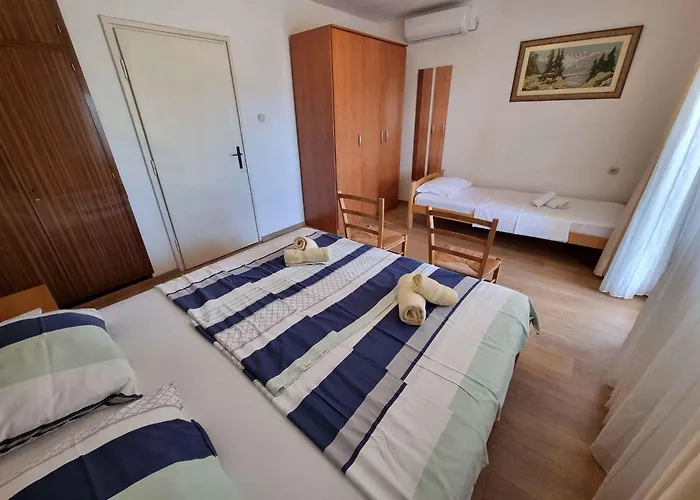 In 5155 Διαμέρισμα *